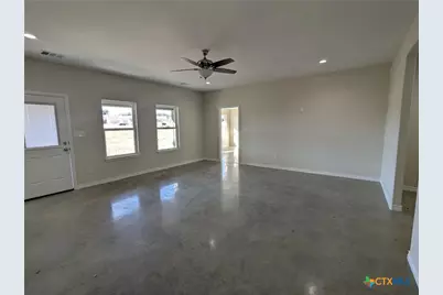 1023 Fieldstone Drive, Lampasas, TX 76550 - Photo 10