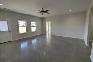 1023 Fieldstone Dr, Lampasas, TX 76550 - Photo 10