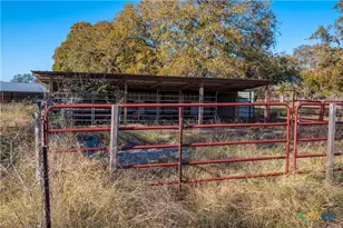 847 Littlehorn Ln, Stockdale, TX 78160 - Photo 14