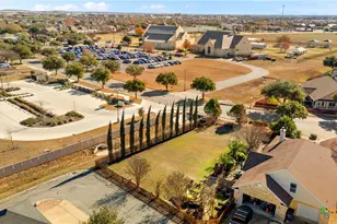 1659 Hanz Dr, New Braunfels, TX 78130 - Photo 8