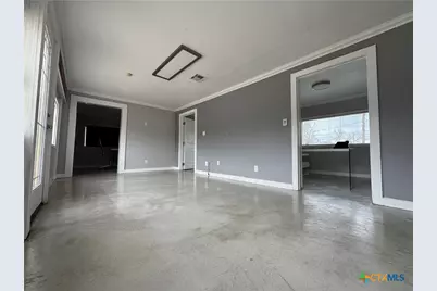 101 S 25th Street, Temple, TX 76504 - Photo 6