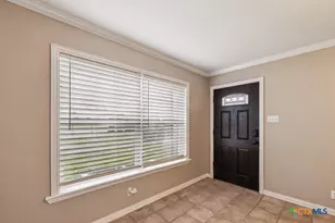 103 Poenitsch St, Cuero, TX 77954 - Photo 8