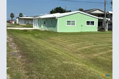 510 N 10th Street, Port O'Connor, TX 77982 - Photo 34