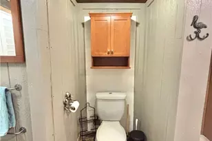 510 N 10th St, Port O'Connor, TX 77982 - Photo 38