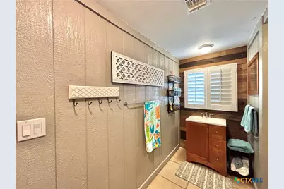 510 N 10th Street, Port O'Connor, TX 77982 - Photo 36