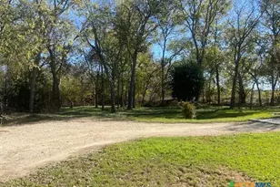 00 Buffalo Gap, Seguin, TX 78155 - Photo 6