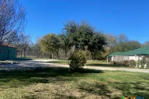 00 Buffalo Gap, Seguin, TX 78155 - Photo 18