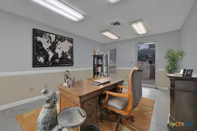 715 W Hopkins Street, San Marcos, TX 78666 - Photo 24