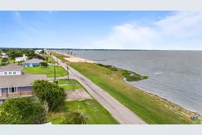 1504 W Saint Louis Avenue, Seadrift, TX 77983 - Photo 26