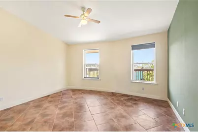 1504 W Saint Louis Avenue, Seadrift, TX 77983 - Photo 16