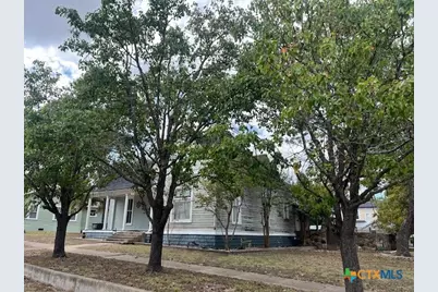 818 N 1st Street, Temple, TX 76501 - Photo 2