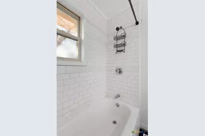 801 1/2 E Avenue C, Lampasas, TX 76550 - Photo 30