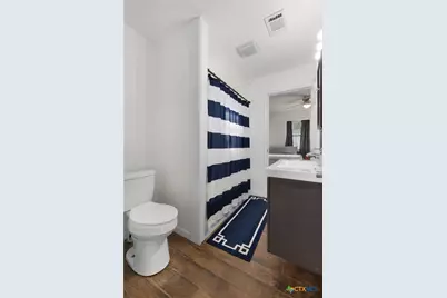 801 1/2 E Avenue C, Lampasas, TX 76550 - Photo 28