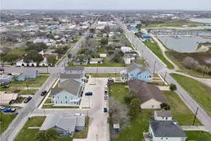 401 S Commerce St, Port Lavaca, TX 77979 - Photo 14