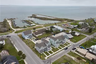 401 S Commerce St, Port Lavaca, TX 77979 - Photo 12