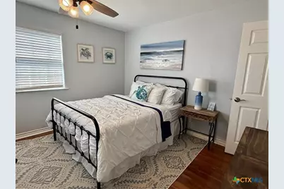 402 E Virginia Avenue, Seadrift, TX 77983 - Photo 26