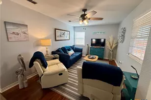 402 E Virginia Ave, Seadrift, TX 77983 - Photo 18