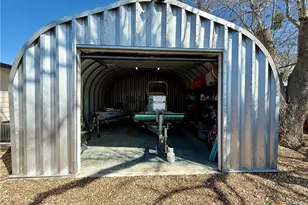 402 E Virginia Ave, Seadrift, TX 77983 - Photo 36