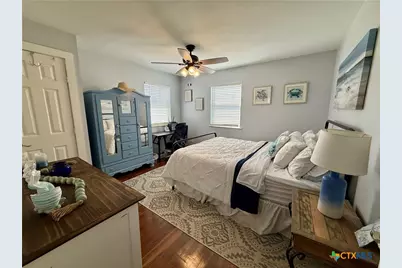 402 E Virginia Avenue, Seadrift, TX 77983 - Photo 24