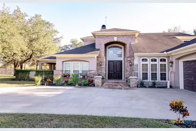 447 Schaefer Road, Victoria, TX 77905 - Photo 2