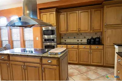 447 Schaefer Road, Victoria, TX 77905 - Photo 12