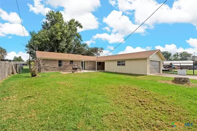 518 E Avenue G, Rosebud, TX 76570 - Photo 16