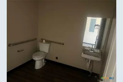 3405 E Central Texas Expressway #100, 200, 300, Killeen, TX 76543 - Photo 14