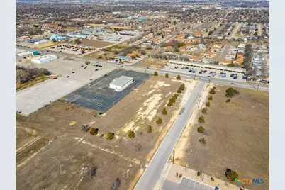 502 W Elms Road, Killeen, TX 76542 - Photo 4