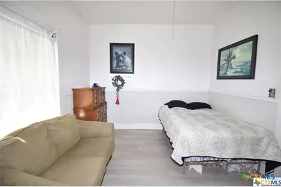 920 S 33rd Street, Temple, TX 76504 - Photo 12