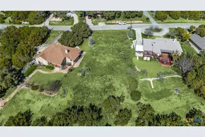 207 Bobby Clark Drive, Canyon Lake, TX 78133 - Photo 10