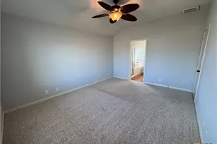 1002 Birdsong Ln, New Braunfels, TX 78130 - Photo 10