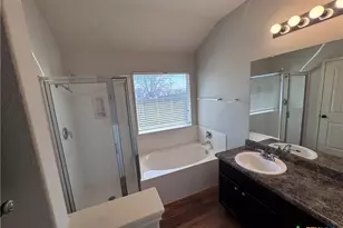 1002 Birdsong Ln, New Braunfels, TX 78130 - Photo 12