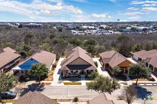 1458 Janets Way, New Braunfels, TX 78130 - Photo 32