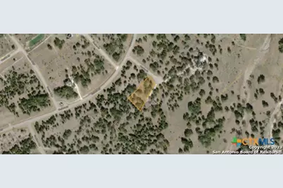 2122 Angeles Court, Canyon Lake, TX 78133 - Photo 4