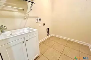 2314 Broken Wheel Ln, New Braunfels, TX 78130 - Photo 12