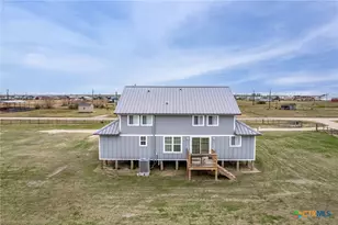 165 Sea Urchin Ln, Palacios, TX 77465 - Photo 2