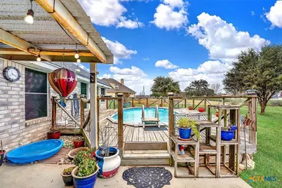 1120 Country View Dr, La Vernia, TX 78121 - Photo 1