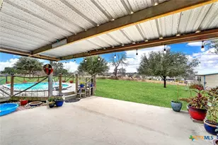 1120 Country View Dr, La Vernia, TX 78121 - Photo 18