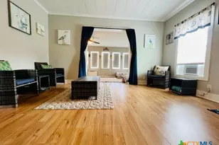 28 N Blackburn Ave, Port Lavaca, TX 77979 - Photo 14