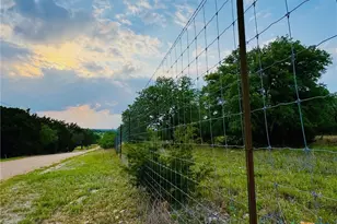 400 Indian Hills Rd, Gatesville, TX 76528 - Photo 4