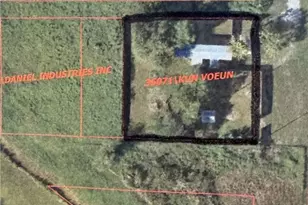 104 S Peach St, Seadrift, TX 77983 - Photo 10