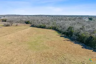 579 Lower Elgin Rd, Elgin, TX 78621 - Photo 14