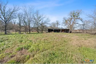 579 Lower Elgin Road, Elgin, TX 78621 - Photo 8