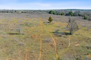 579 Lower Elgin Rd, Elgin, TX 78621 - Photo 4