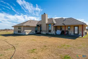 110 Eugene Ln, Tivoli, TX 77990 - Photo 28