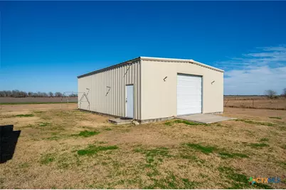 110 Eugene Lane, Tivoli, TX 77990 - Photo 32