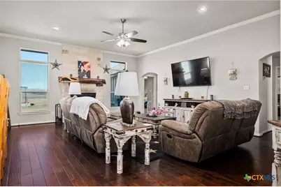 110 Eugene Lane, Tivoli, TX 77990 - Photo 14