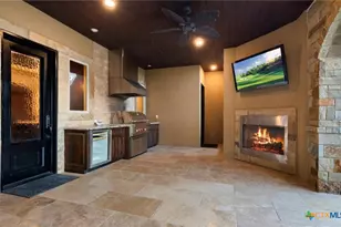 1024 Spanish Trail, New Braunfels, TX 78132 - Photo 36