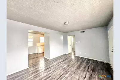 712 Martindale Road, San Marcos, TX 78666 - Photo 6