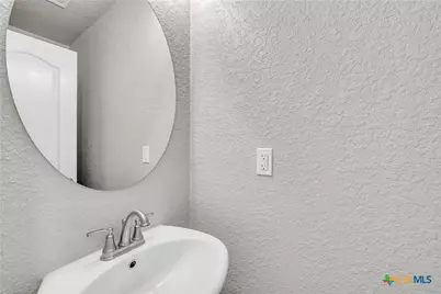 215 Overlook Trail, Copperas Cove, TX 76522 - Photo 18